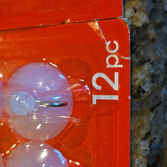 Suction cups - Picture 2 of 3